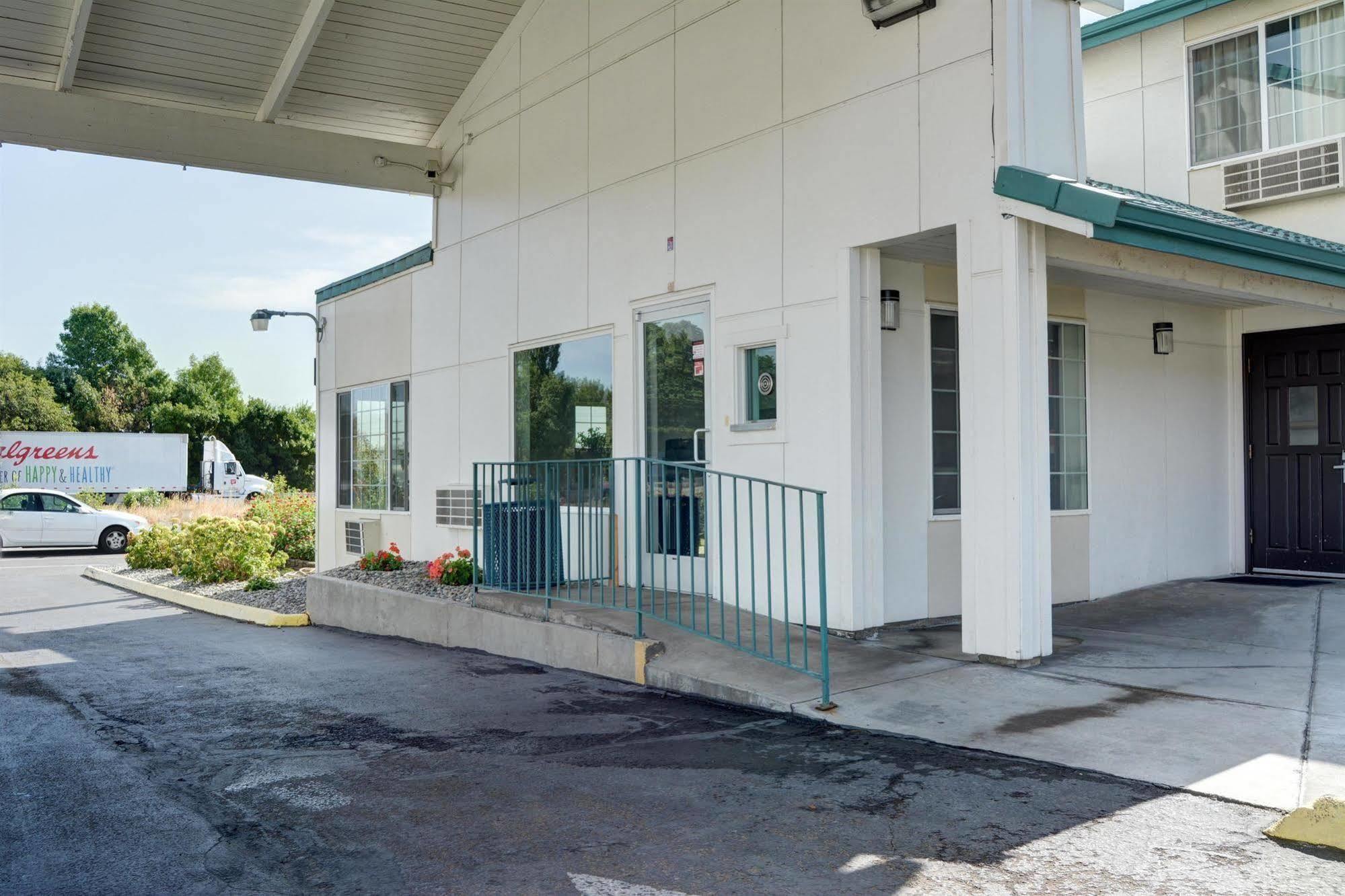 Motel 6-The Dalles, Or Exterior photo